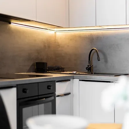 Eurovea Tower ברטיסלאבה