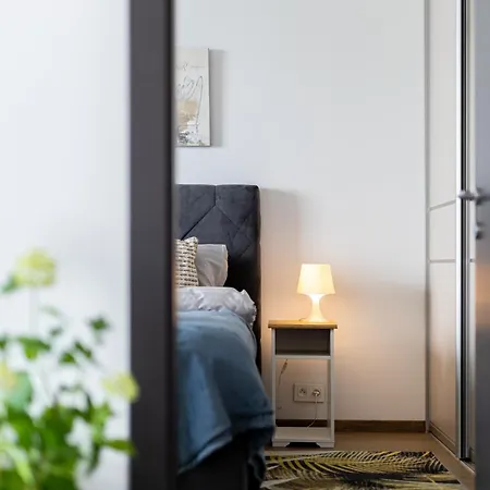 Апартаменты Eurovea Tower *