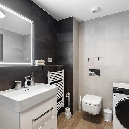 Апартаменты Eurovea Tower