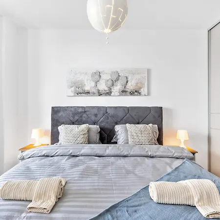 Eurovea Tower דירה