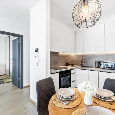 Eurovea Tower ברטיסלאבה